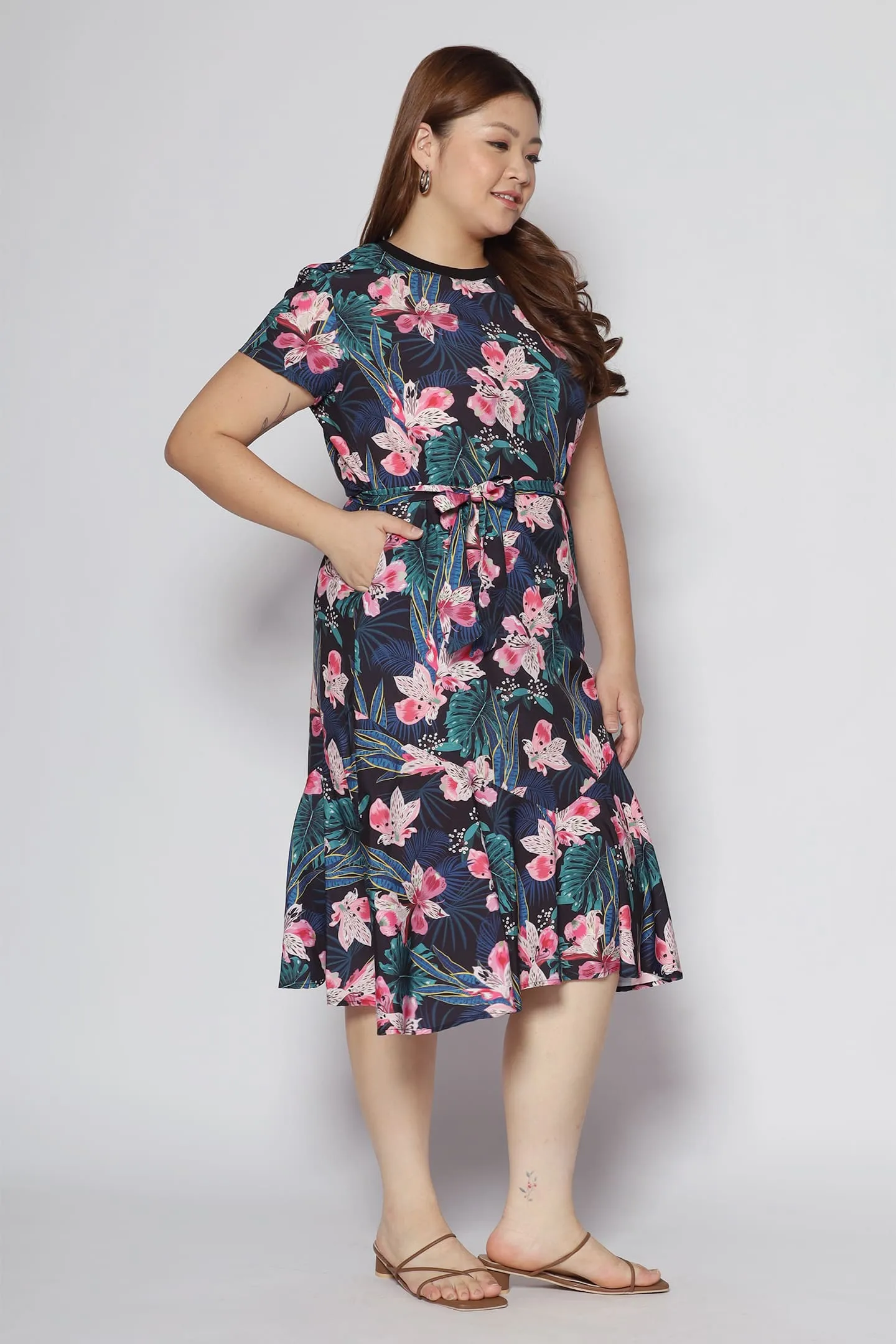 Gisele Dress in Hibiscus