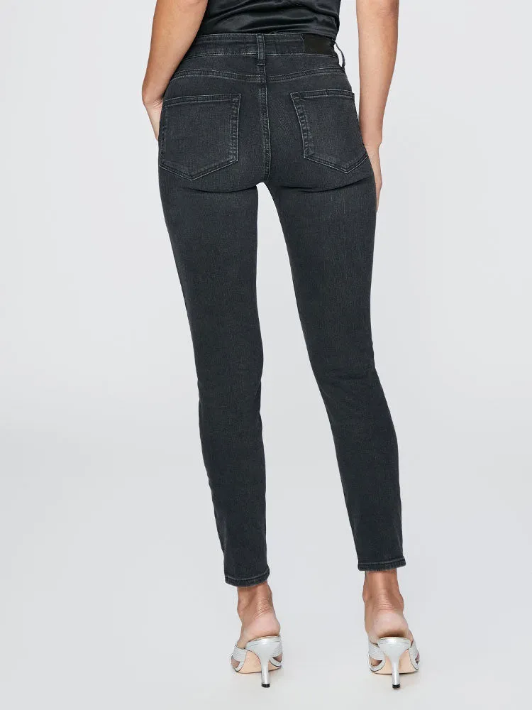 Paige Hoxton Ankle Jeans in Onyx Sky