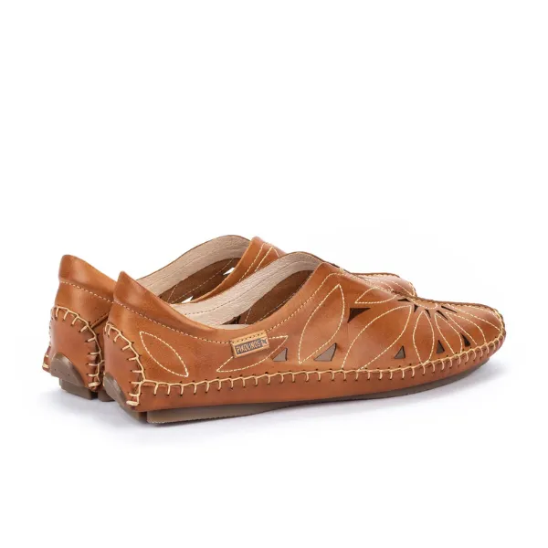 Pikolinos Women's Jerez Tan