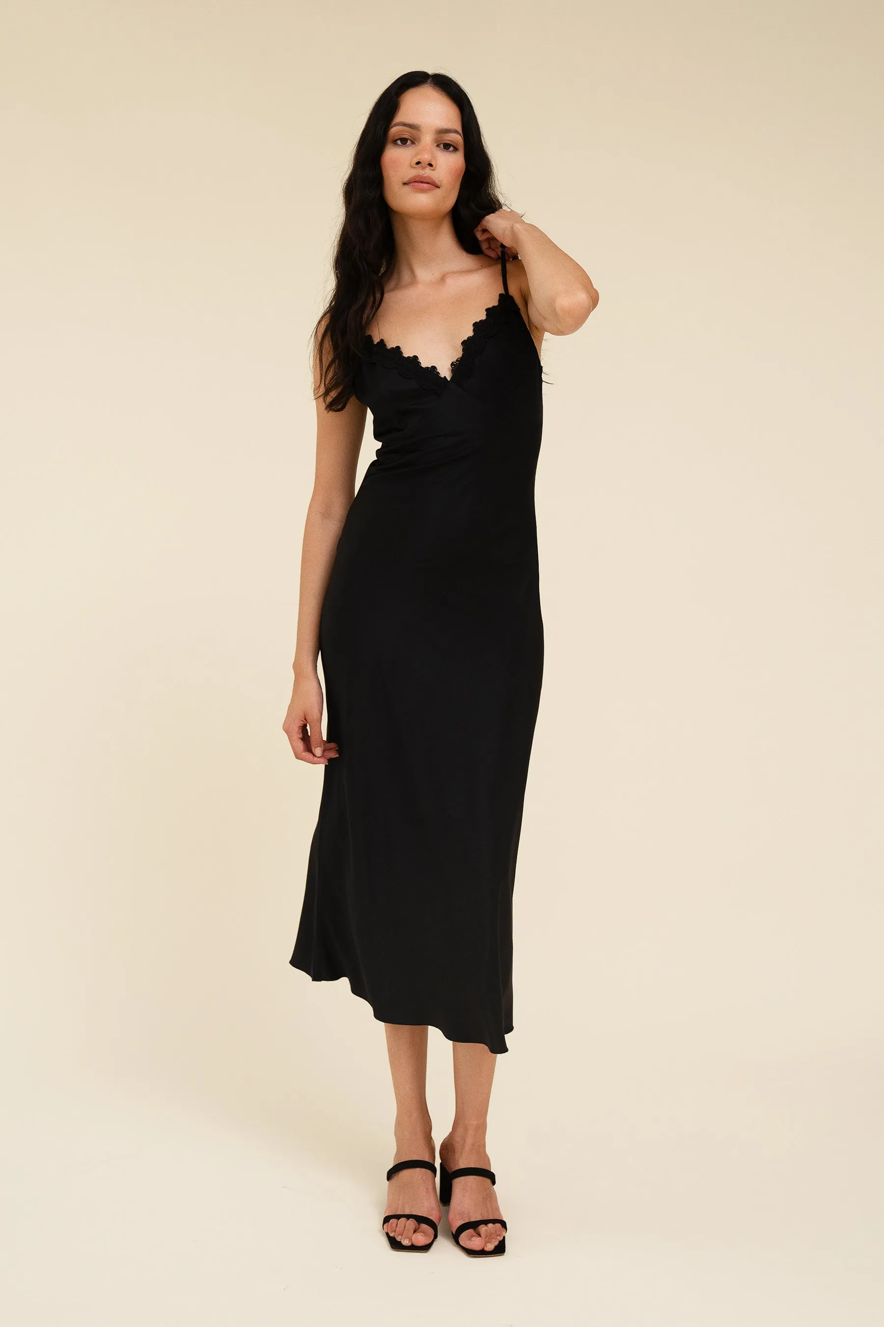 ROMY SLIP DRESS - NOIR