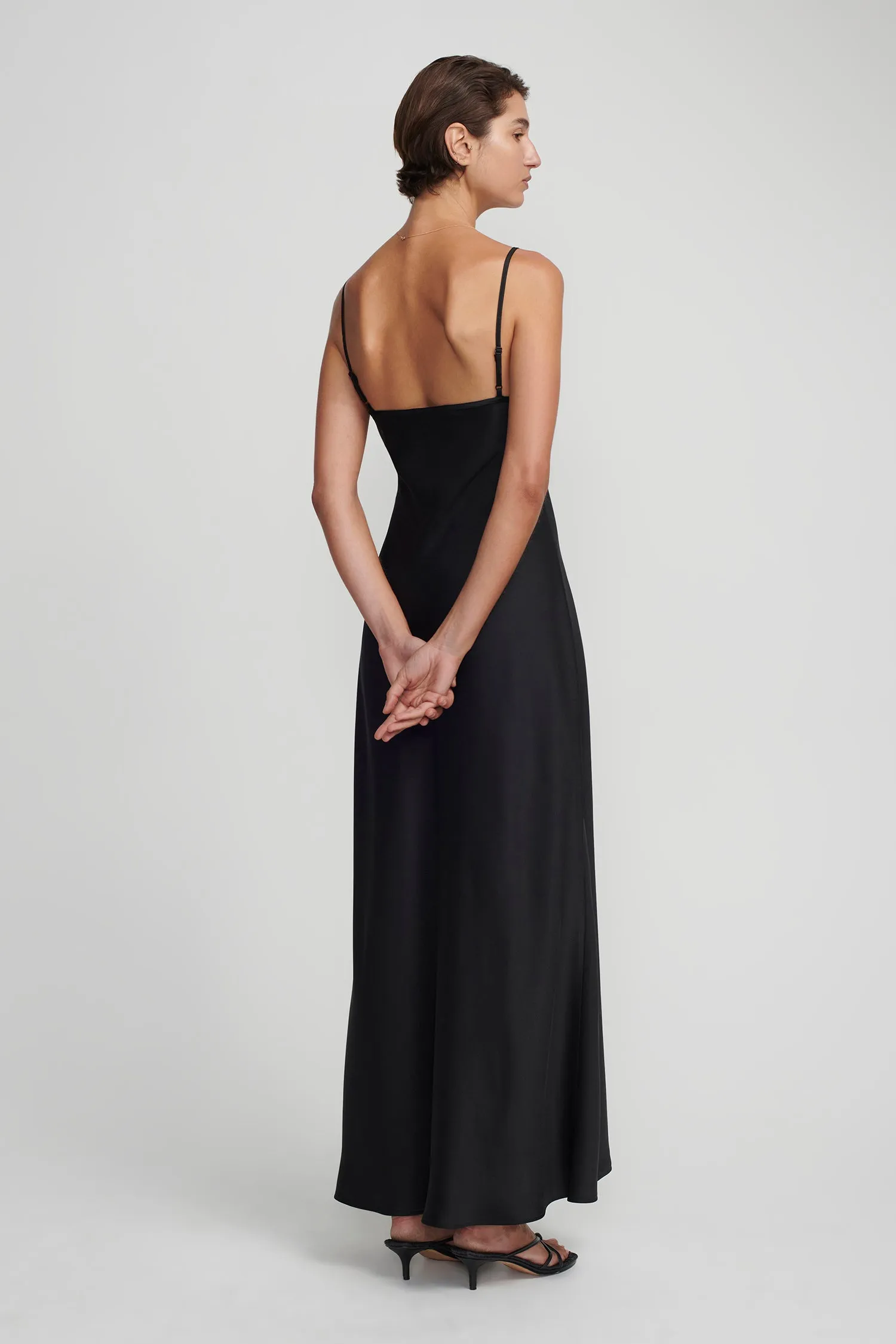 Timeless Slip Black